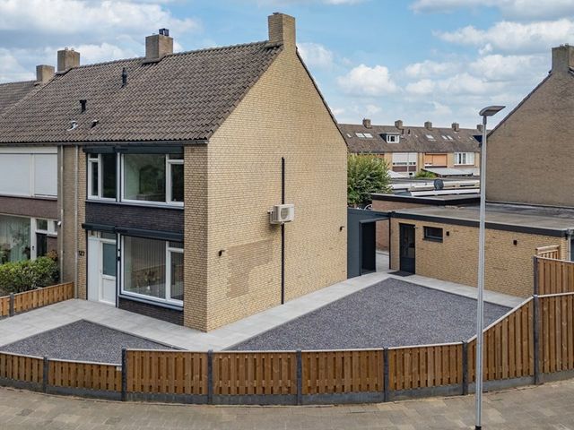 Drie Decembersingel 127, Venlo