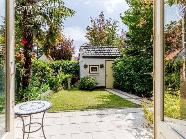 Waldeck Pyrmontlaan 15, Overveen