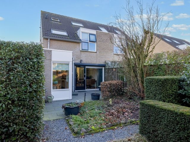 Karekiet 7, 'S-Hertogenbosch