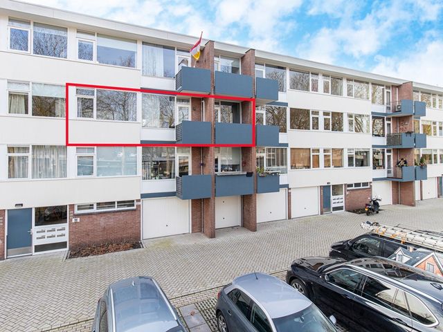 Pastoor van Thiellaan 63, Rosmalen