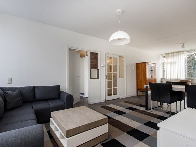 Pastoor van Thiellaan 63, Rosmalen