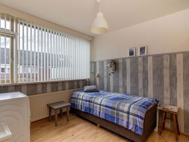 Haydnplantsoen 5, Bunschoten-Spakenburg