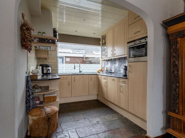 Haydnplantsoen 5, Bunschoten-Spakenburg