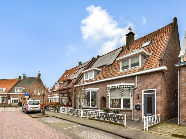 Piet Heinstraat 17, Sliedrecht