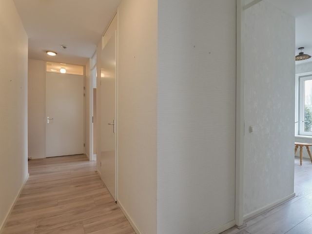 Kolblei 102, Avenhorn