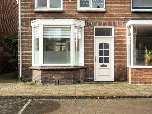 Abraham Strickstraat 10, Enschede