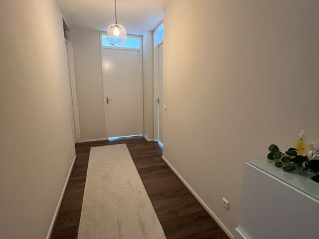 Escamplaan 878H, 's-Gravenhage