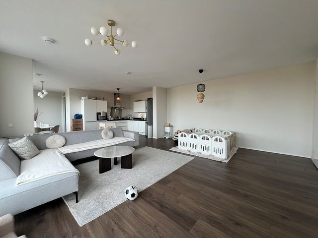 Escamplaan 878H, 's-Gravenhage