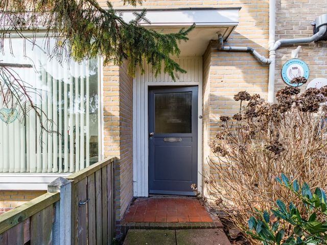 Ardealaan 16, Hillegom