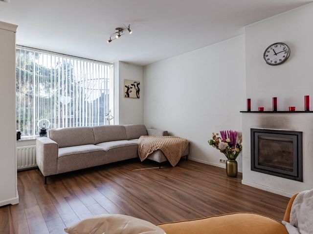 Ardealaan 16, Hillegom