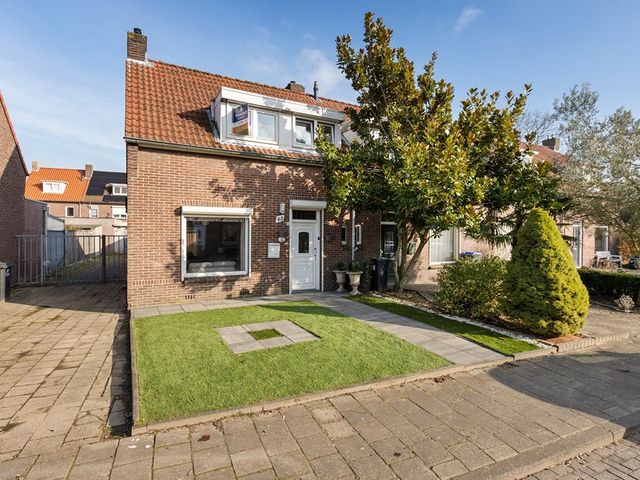 Lemmenslaan 45, Eindhoven