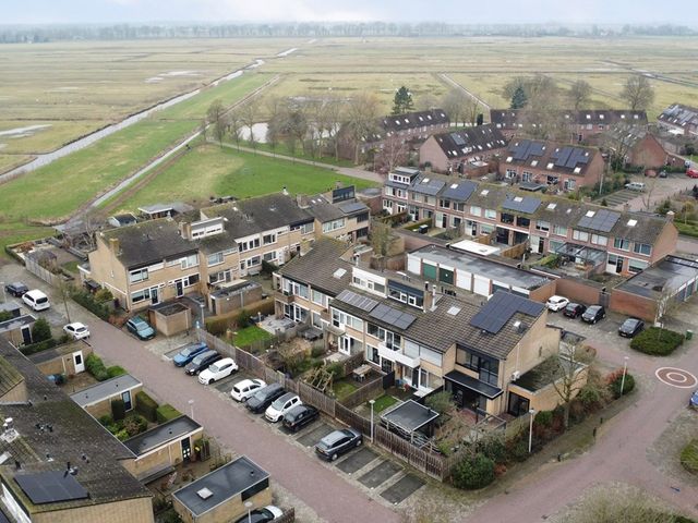 Roerdompstraat 16, Strijen