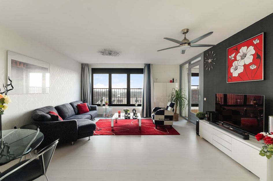 Simon Carmiggelthof 87