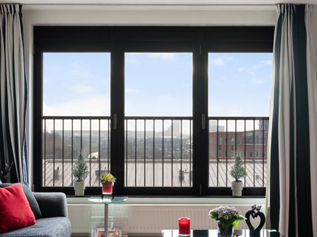 Simon Carmiggelthof 87, 's-Gravenhage