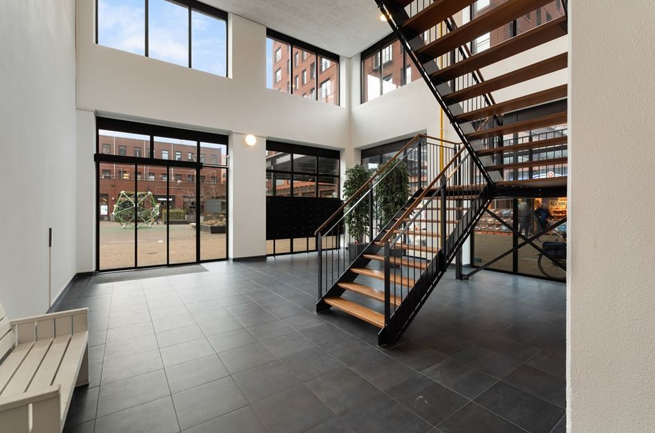 Simon Carmiggelthof 87