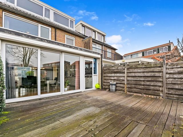 Slot de Houvelaan 25, Maasland