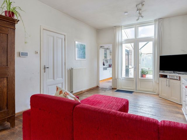 Rijndijkstraat 25, Leiden