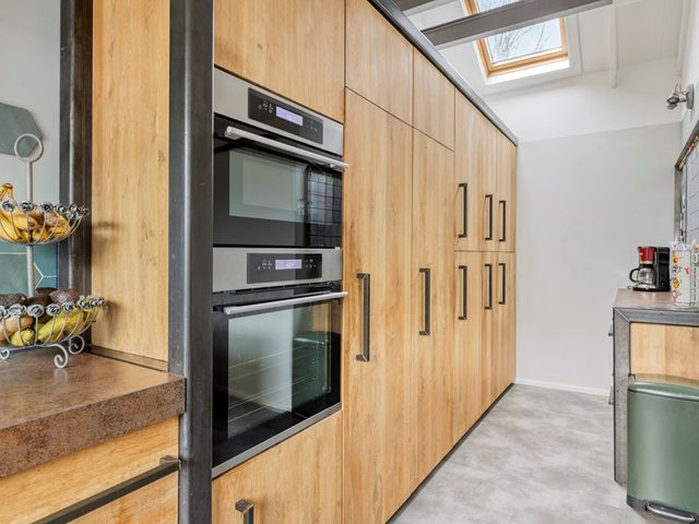 Lessestraat 49, Heemskerk