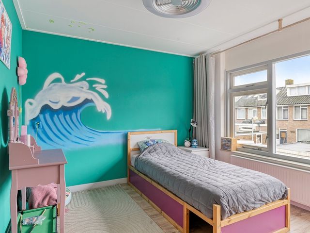 Lessestraat 49, Heemskerk