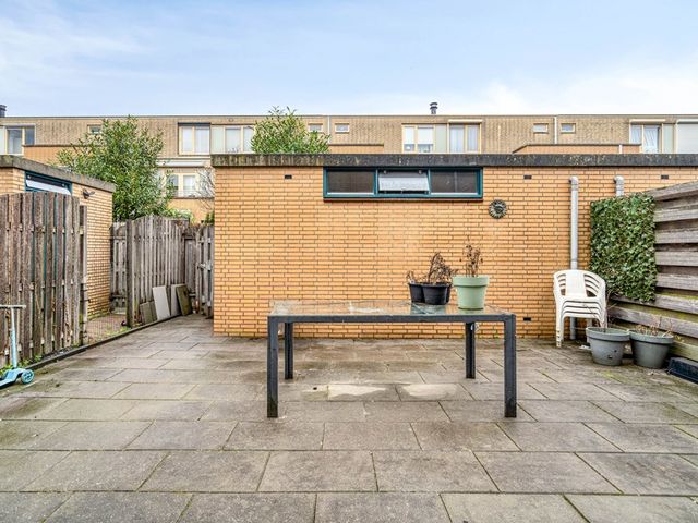 Palmhout 8, Zoetermeer