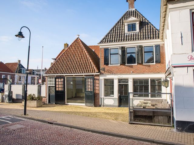 Kerkstraat 9, Makkum