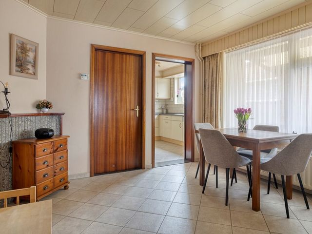 Kerkstraat 25, Clinge