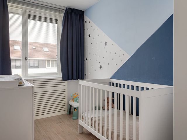 Renoirhof 128, Hoorn