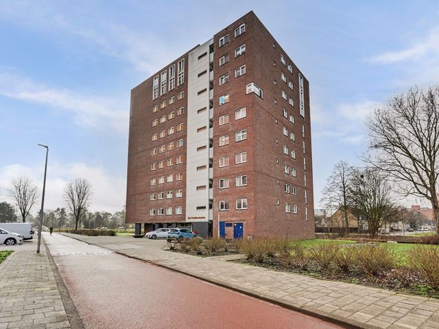 Lokkertsemolenweg 66, Hoogvliet Rotterdam