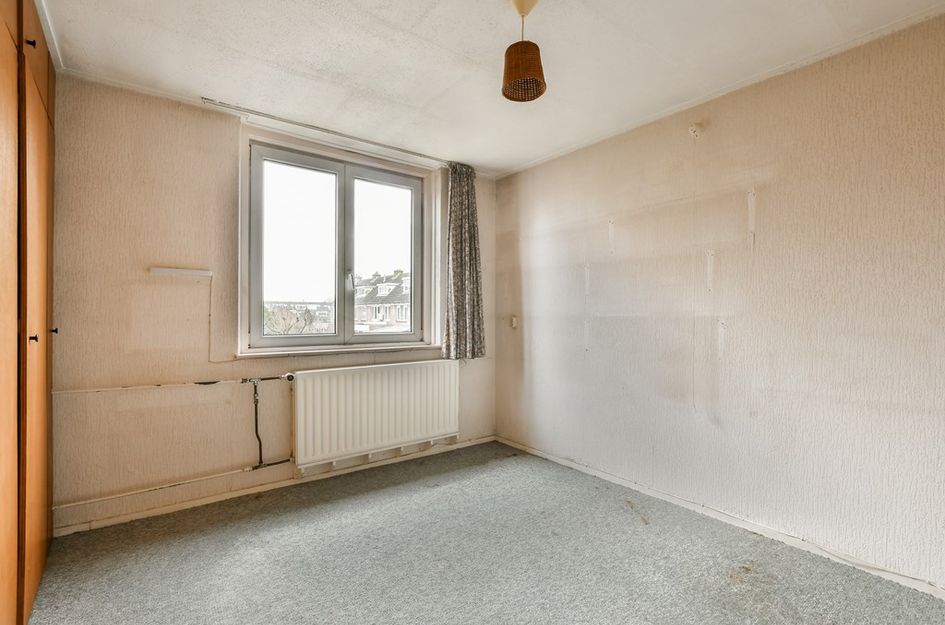 Aart van der Neerweg 12