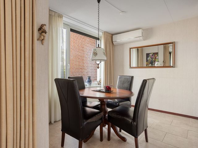 Hintham 49, Rosmalen