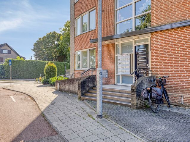 Hintham 49, Rosmalen