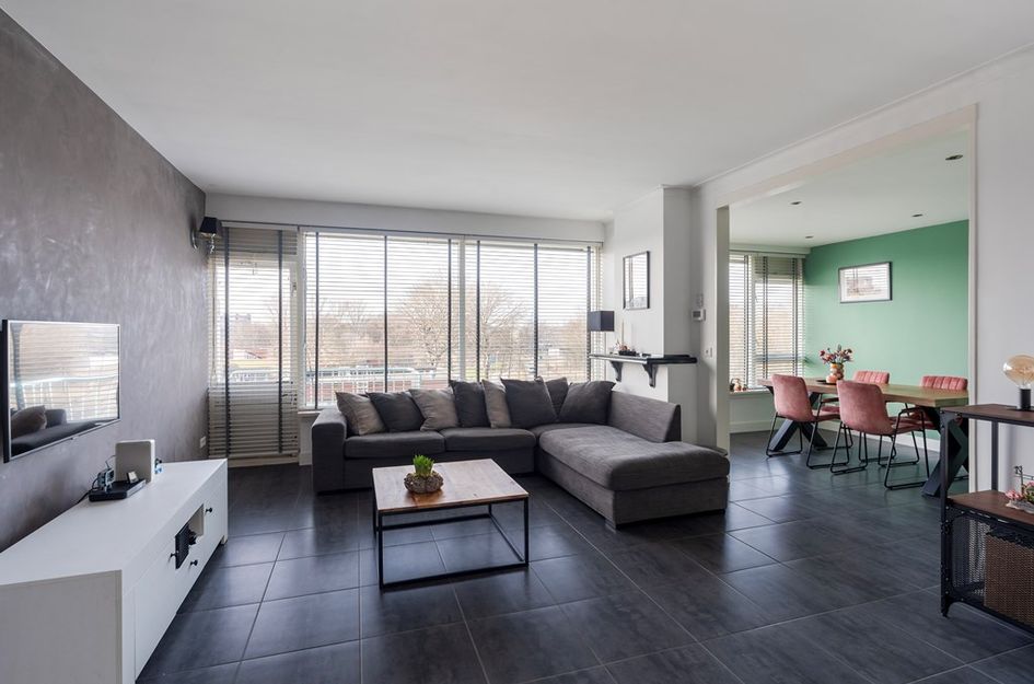 dr. Wiardi Beckmansingel 121