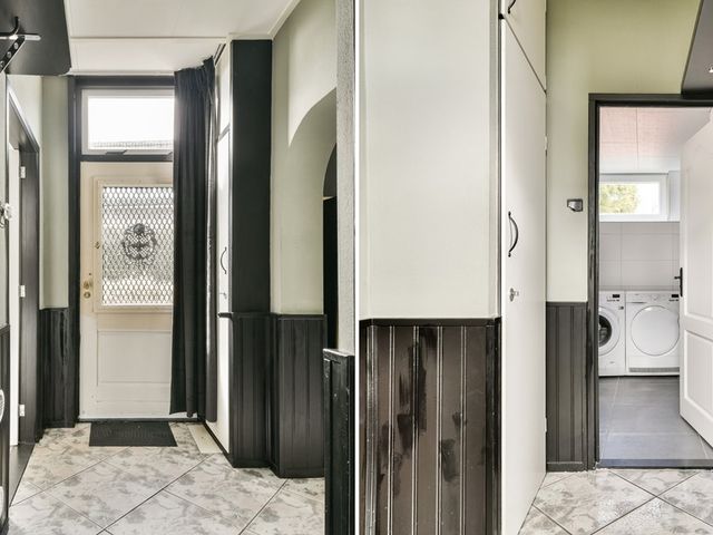 Rivierdijk 81, Hardinxveld-Giessendam