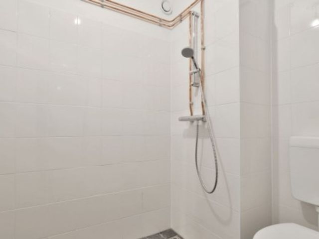 Daniël Defoelaan ONG, Amsterdam