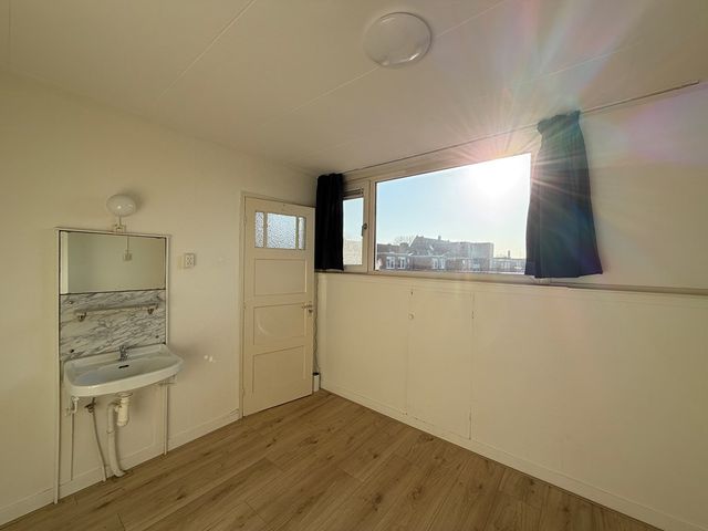 Rembrandt van Rijnstraat 18, Groningen