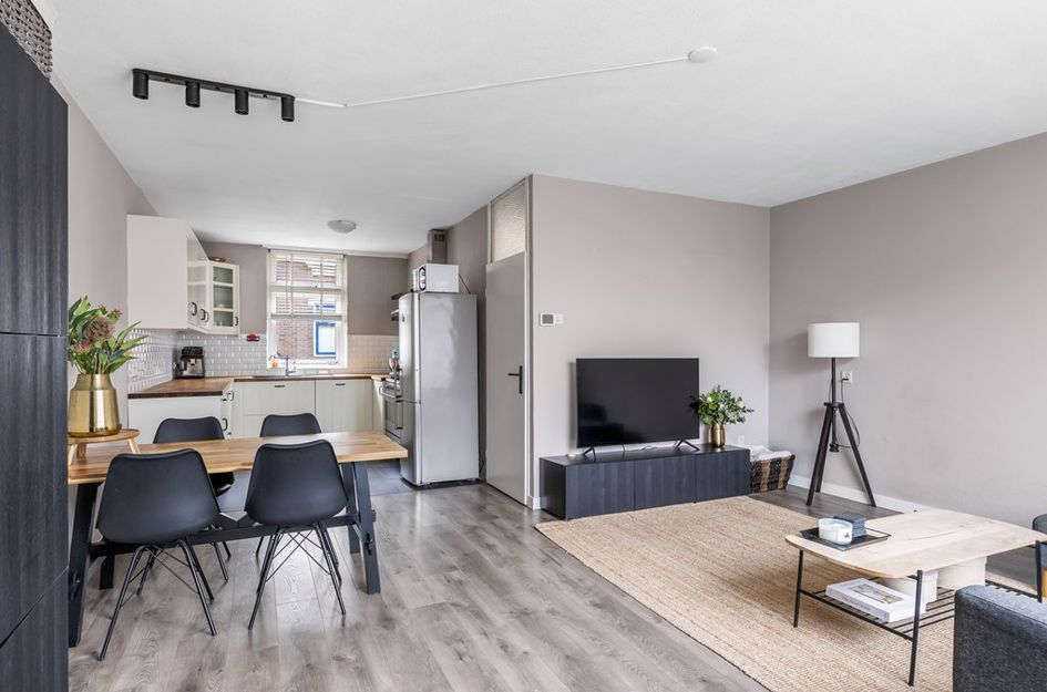 Ambachtsschoolstraat 11