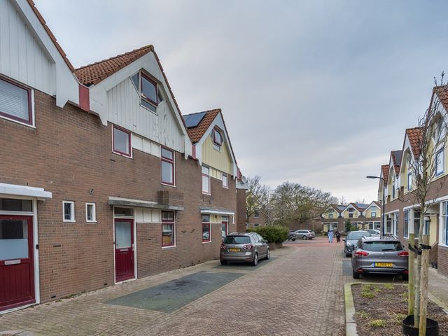 Ambachtsschoolstraat 11, Harlingen