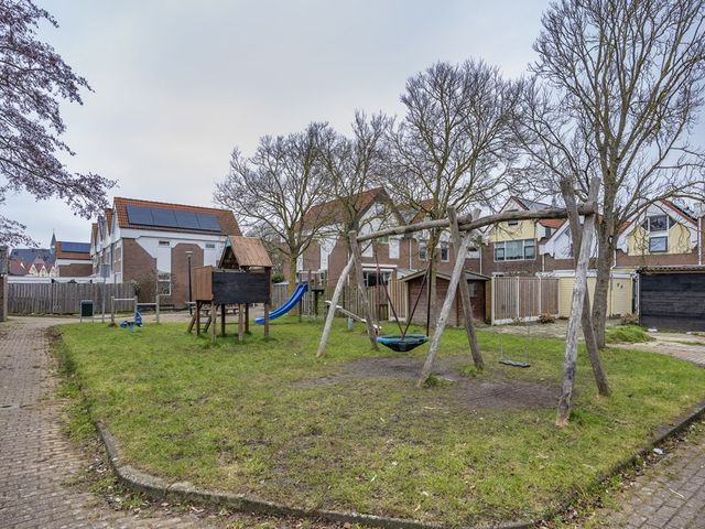 Ambachtsschoolstraat 11, Harlingen