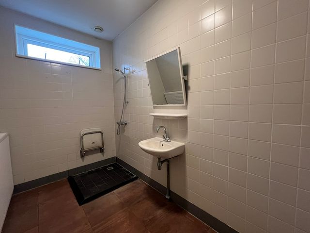 Heer Hugostraat 28, Rotterdam