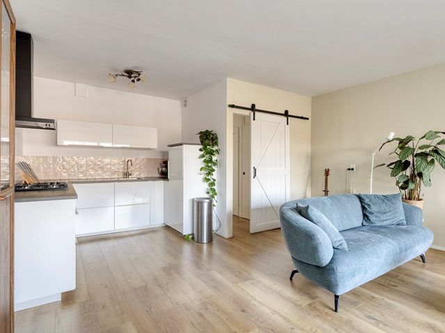 Merelstraat 95, Leiderdorp