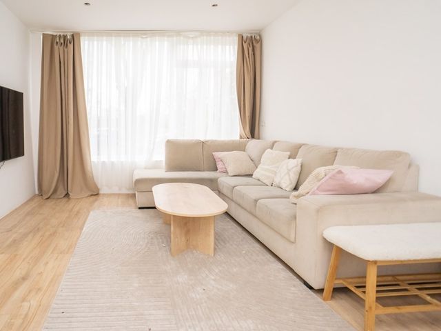 Luxemburglaan 277, Heemskerk