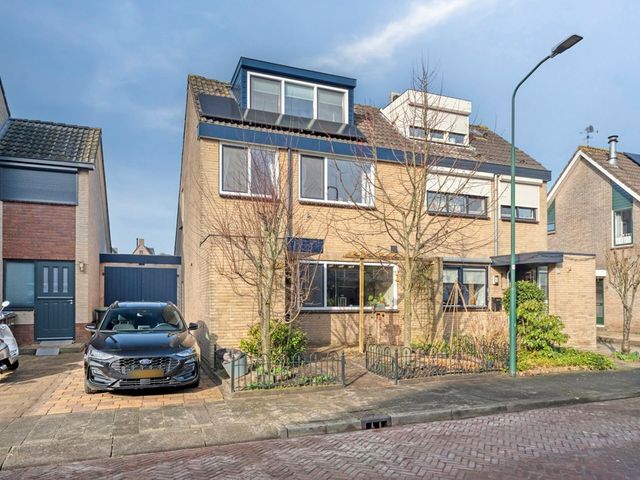 Bilderdijkstraat 22, Bunschoten-Spakenburg