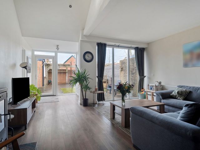 Bilderdijkstraat 22, Bunschoten-Spakenburg