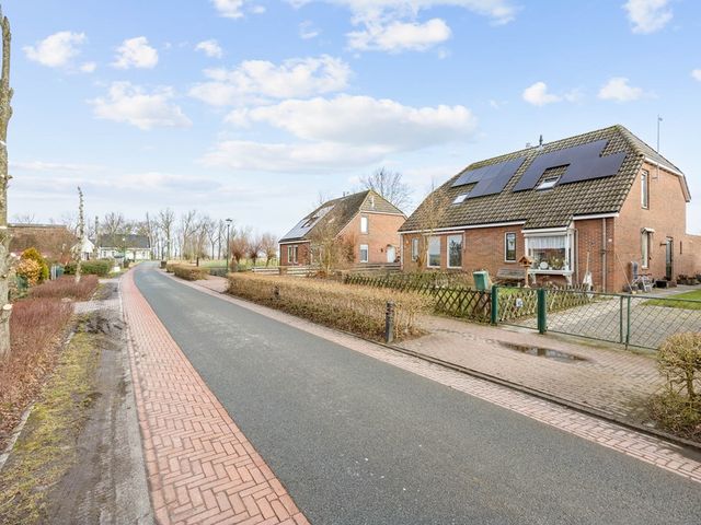 Hogeweg 6, Den Horn