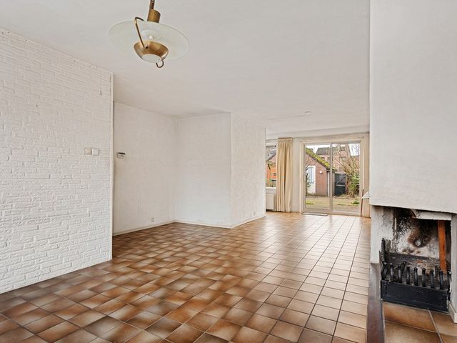 Roussillonhof 21, Eindhoven