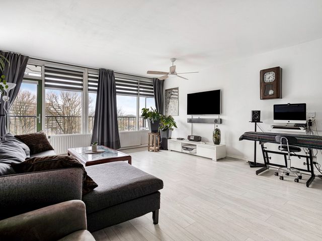 Zalkerbos 218, Zoetermeer