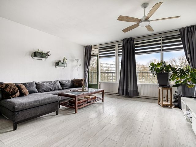 Zalkerbos 218, Zoetermeer