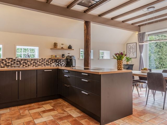 Schoonloërstraat 5, Grolloo