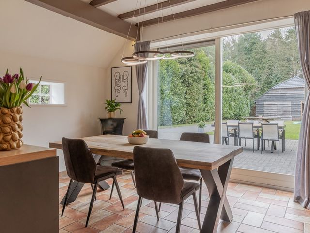 Schoonloërstraat 5, Grolloo