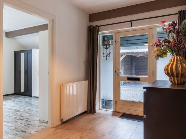 Schoonloërstraat 5, Grolloo